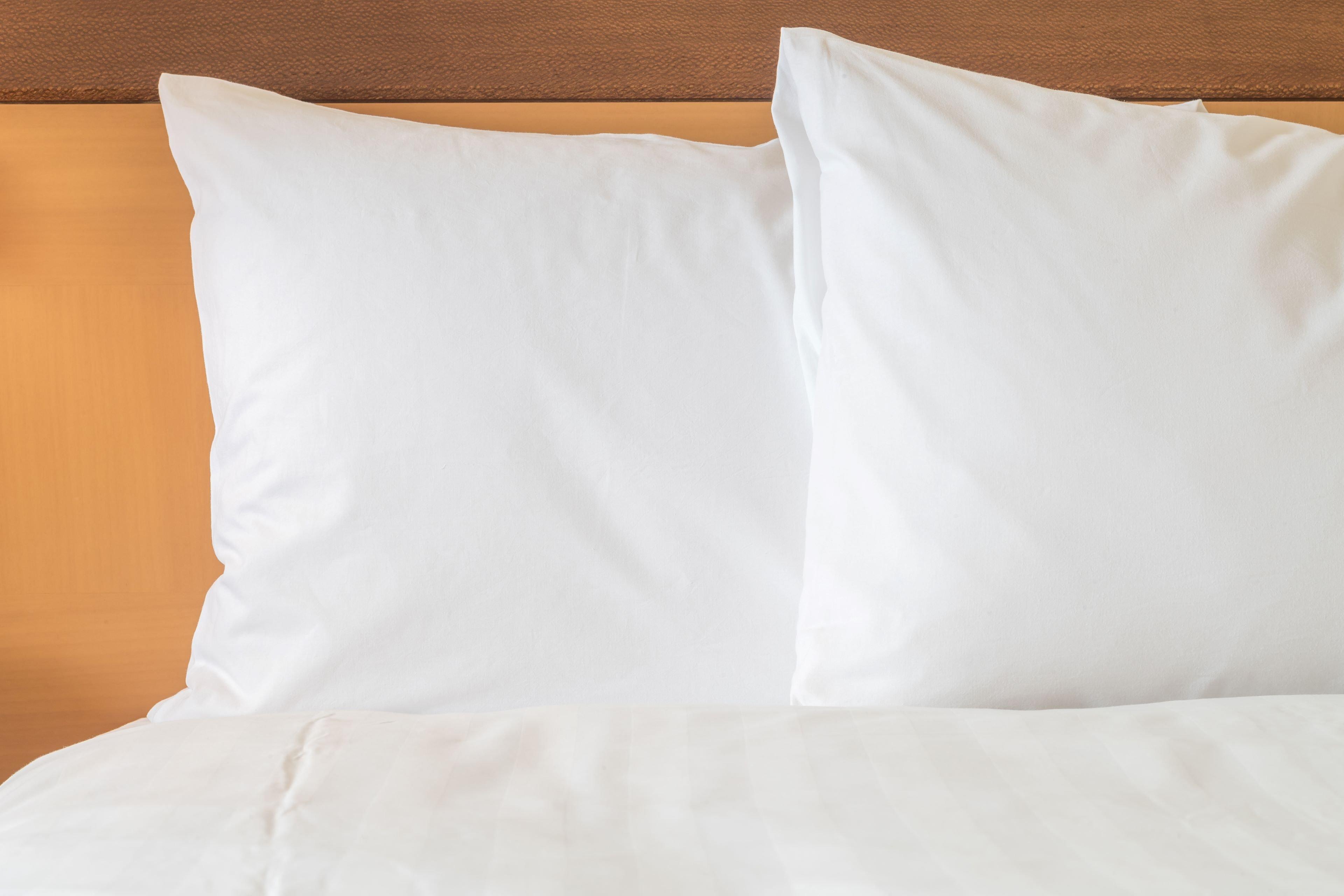 Centre By Ihg Hotel 4*